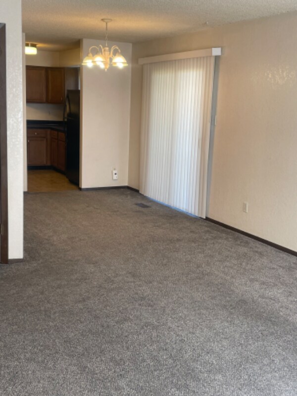 Photo - 1700 S 6th Ave