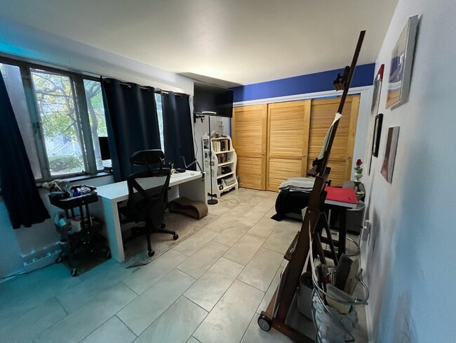 Photo - 921 E Huron St Unit #2