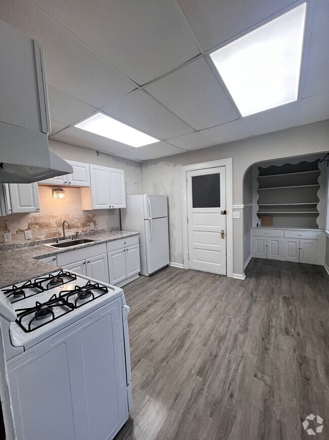 Building Photo - 1820-1822 S. 60th St. Unit 1822-Lower Rental