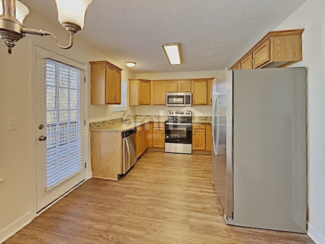 Photo - 3429 White Pine Dr