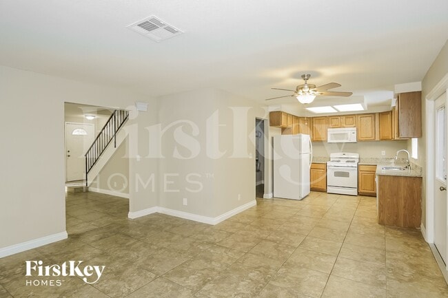 Photo - 1727 Duarte Dr