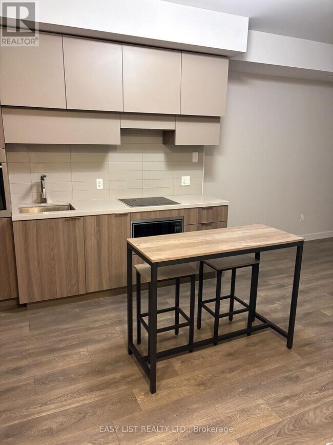 Photo - 8 Eglinton Ave E Unit 2606