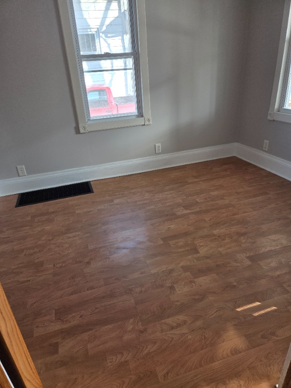 Photo - 2000 44th St