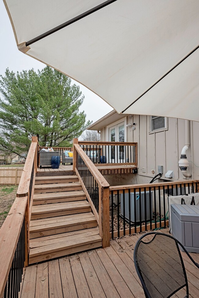 Photo - 413 SE Lana Ct