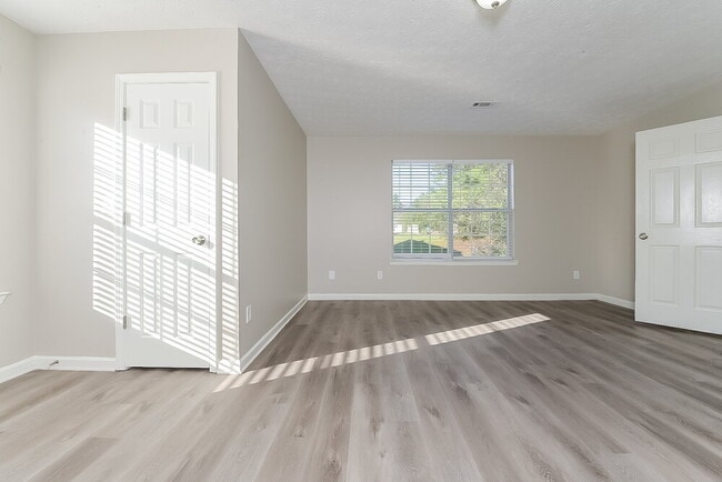 Photo - 3109 Canter Ct NE