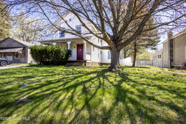 Photo - 182 Kingsley Rd Unit Apartment 2B
