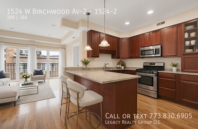 Photo - 1524 W Birchwood Ave Unit 1524-2