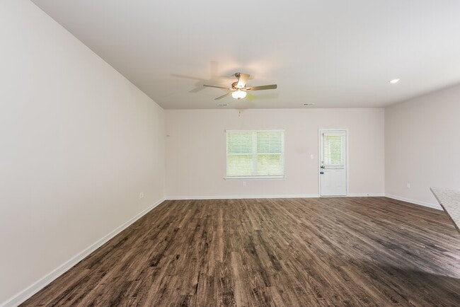 4577 Morgan Dr