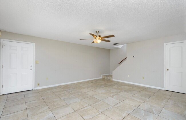Photo - 1023 Spring Meadow Dr