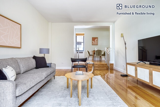 Photo - 252 E 61st St Unidad FL5-ID639