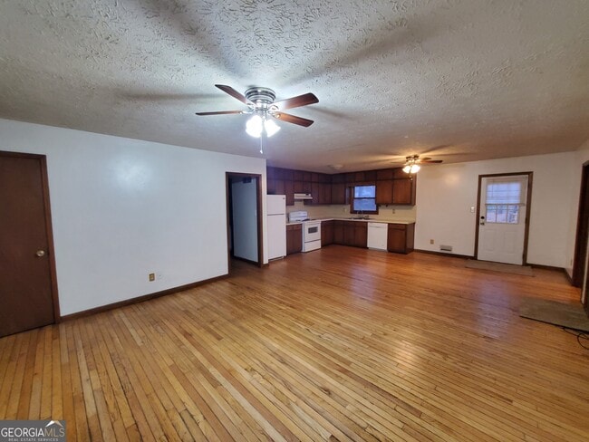 Photo - 112 Vincent Ave