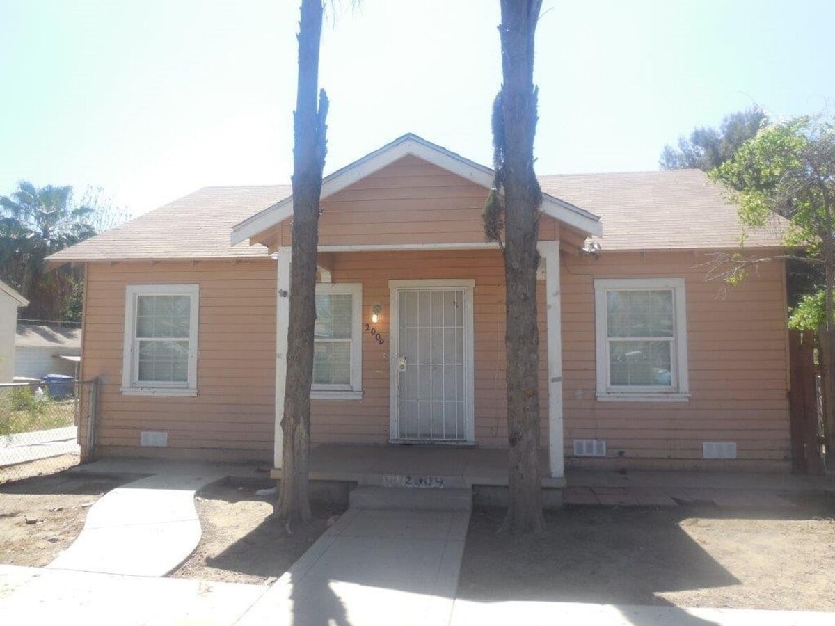 Photo - 2009 Oregon St Unidad 1