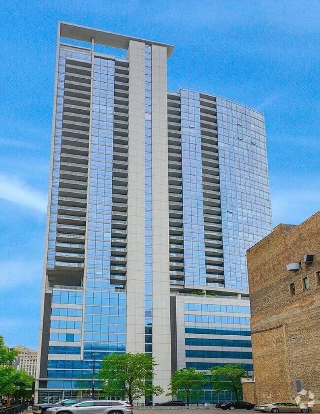 Building Photo - 303 W Ohio St Unit #  03006 Rental