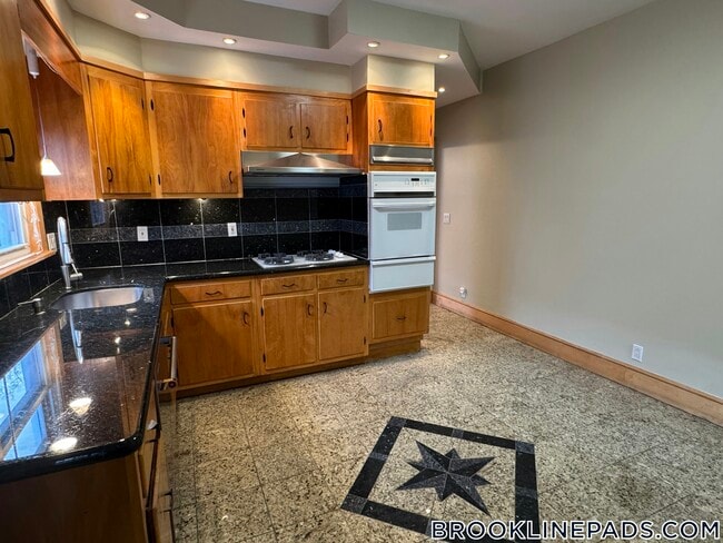 Photo - 759 Boylston St Unidad 2