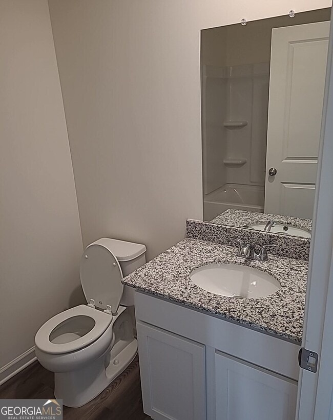 Photo - 1041 Clifton Ct