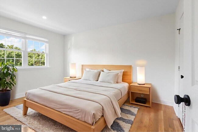 Photo - 7414 Pohick Rd