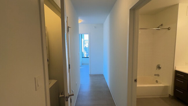 Photo - 359 W Superior St