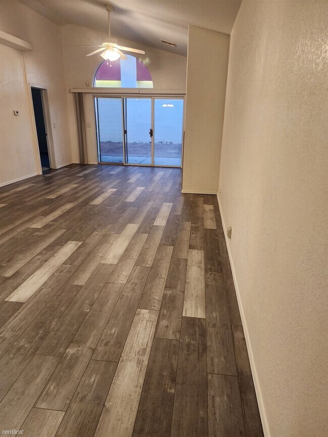 Photo - 2 br, 2 bath House - 1825 East Shore Villa...