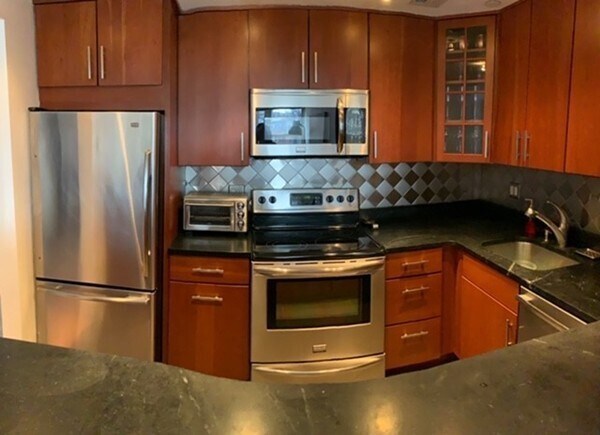 Photo - 145 Pinckney St Unit 319