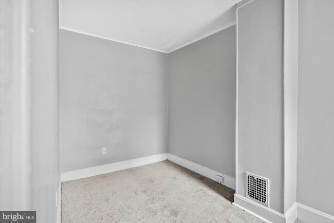 Photo - 3856 Olive St