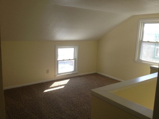 Building Photo - 2923 Winter St Rental