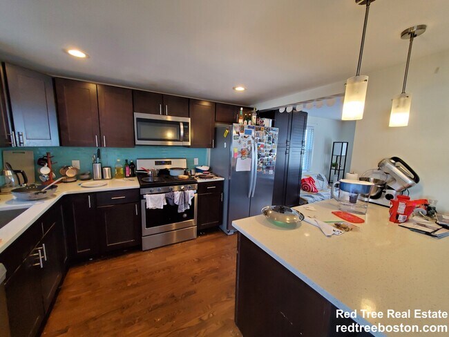 Photo - 77 Rock Glen Rd