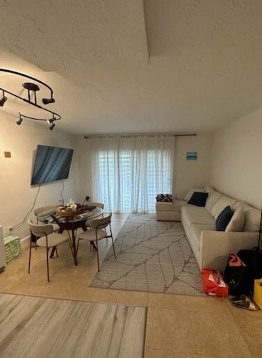 Nice living and dining roomroom and - 14500 SW 88th Ave Unit Villagio at Palmetto