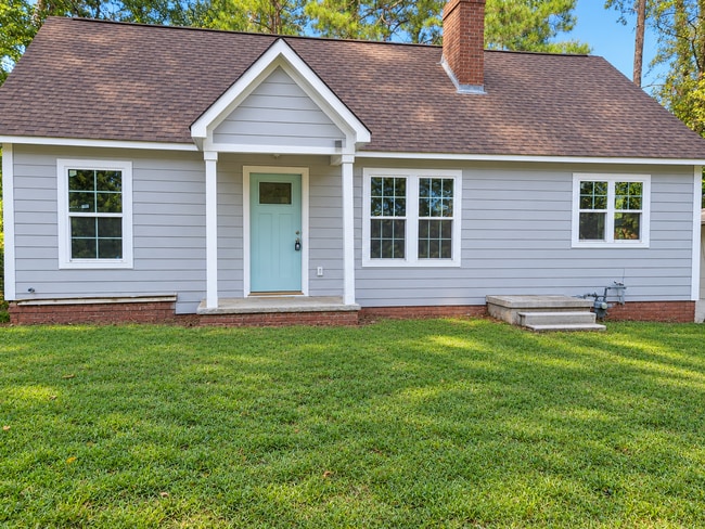 2921 Sylvan Rd