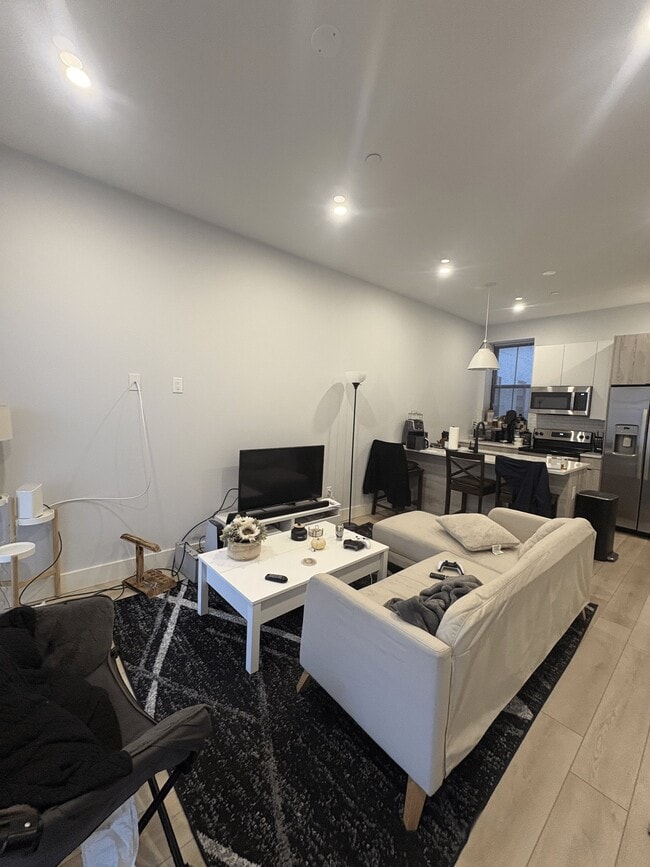 Photo - 3439 Lancaster Ave Unidad 2