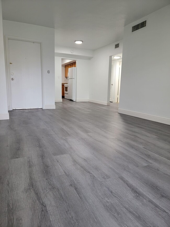 Photo - 7610 SW 82nd St Unit J207