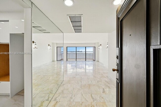 Photo - 1800 NE 114th St Unit 1004