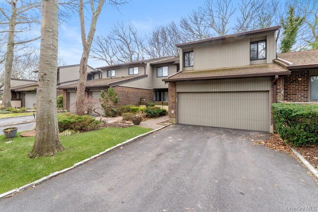 Building Photo - 277 Vista Dr