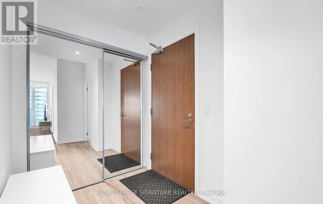 Photo - 1928 Lake Shore Blvd W Unit 1217