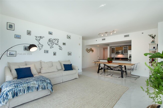 Photo - 951 Brickell Ave Unit 1410