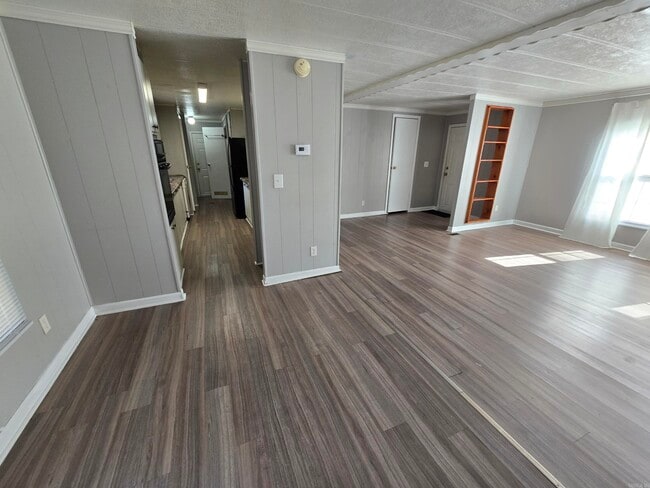 Photo - 301 SE 3rd St