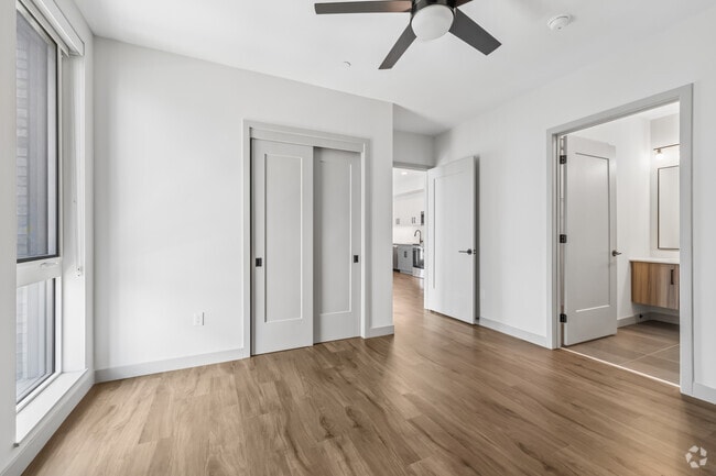 2BR, 2BA - 1,098SF - Bedroom