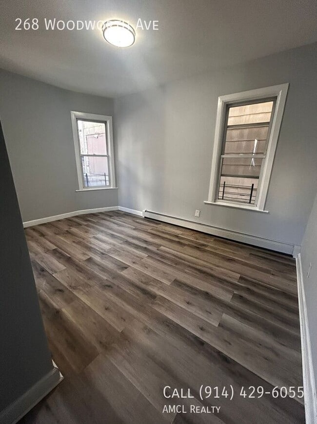 Photo - 268 Woodworth Ave