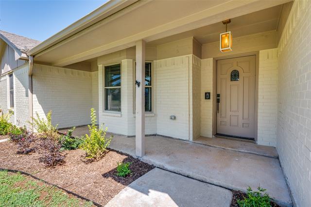 Photo - 1015 De Pauw Dr