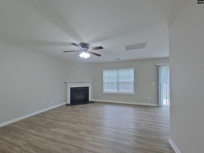 Photo - 750 Chariot Way