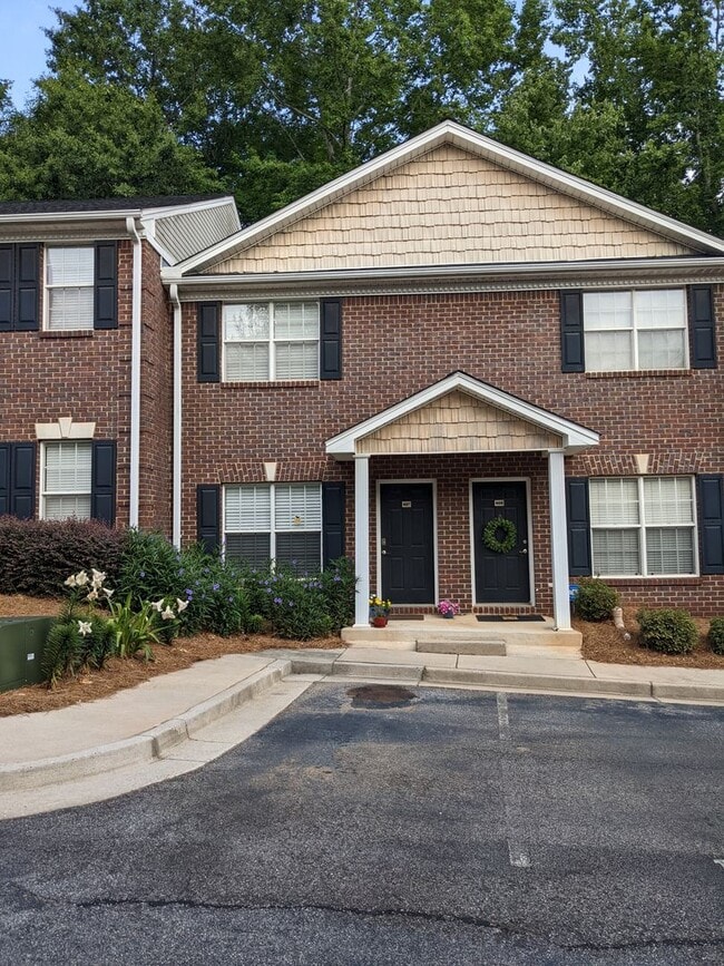 Photo - Highlands Condo Available - Located off Epps Bridge!