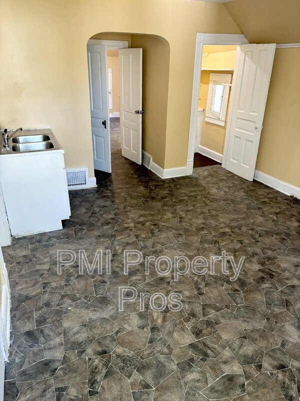 Photo - 2165 N 39th St Condo