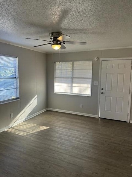 Photo - 363 Highland Ave NW