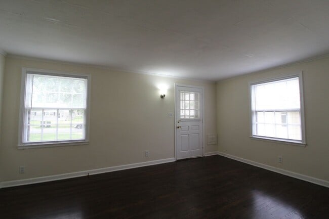 Photo - One Bedroom Duplex in North Kansas City