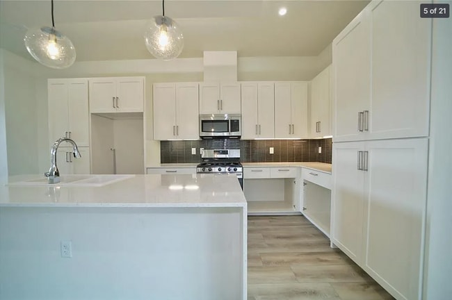 Photo - 313 College Ave Unidad 313 College Ave