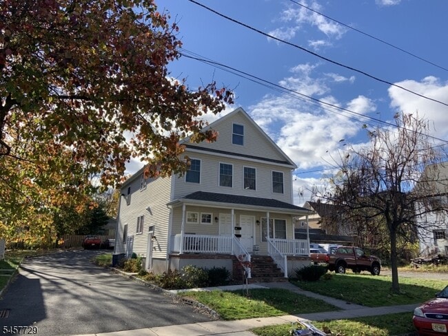 59 James St Unit 1
