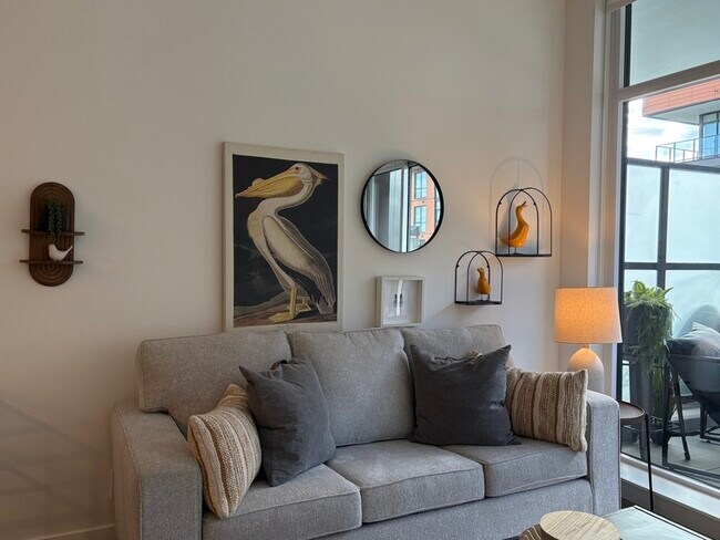 Photo - 3409 Lakeshore Rd Unit 301
