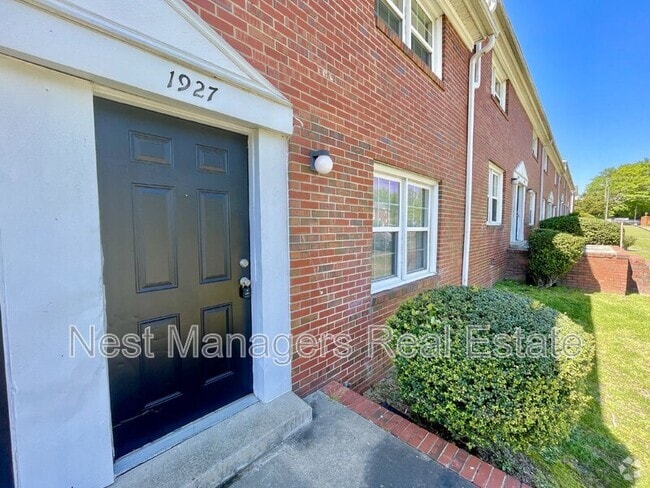 Building Photo - 1927 King George Dr Rental