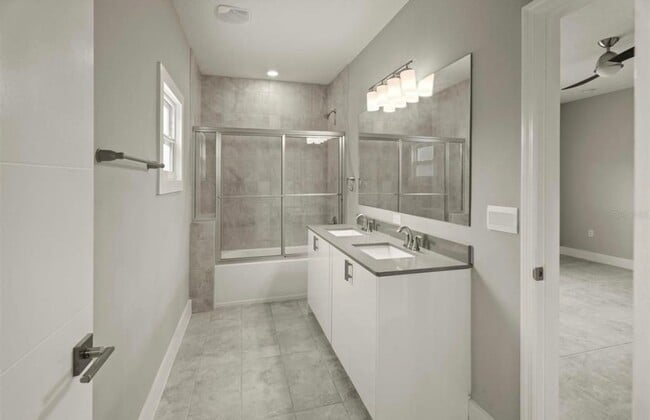 Photo - 2916 Monarch Ave