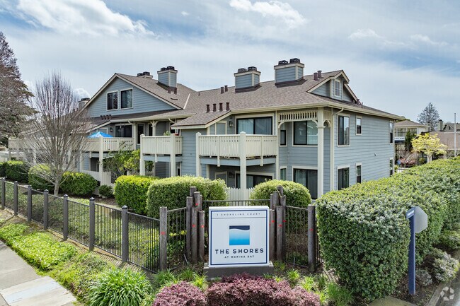Property Entrance - The Shores at Marina Bay Apartments
