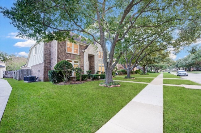 Photo - 2027 Westshore Dr